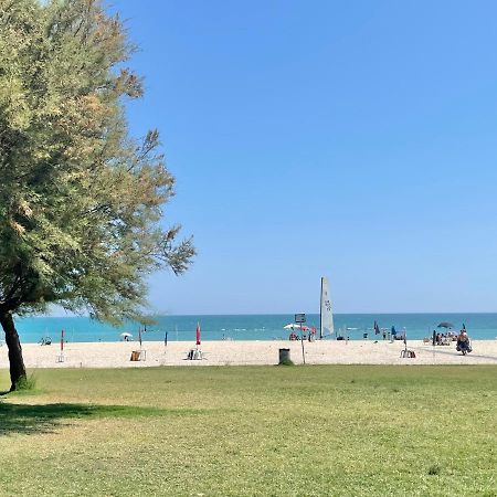 Punto Di Osservazione Lido di Fermo Eksteriør bilde